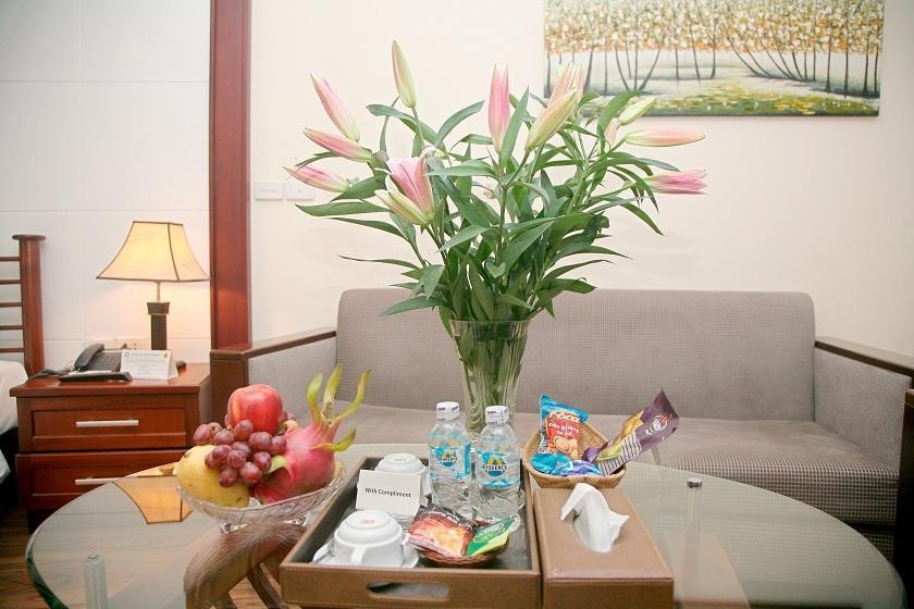 Huyen Chau Hotel Hanoi Bagian luar foto