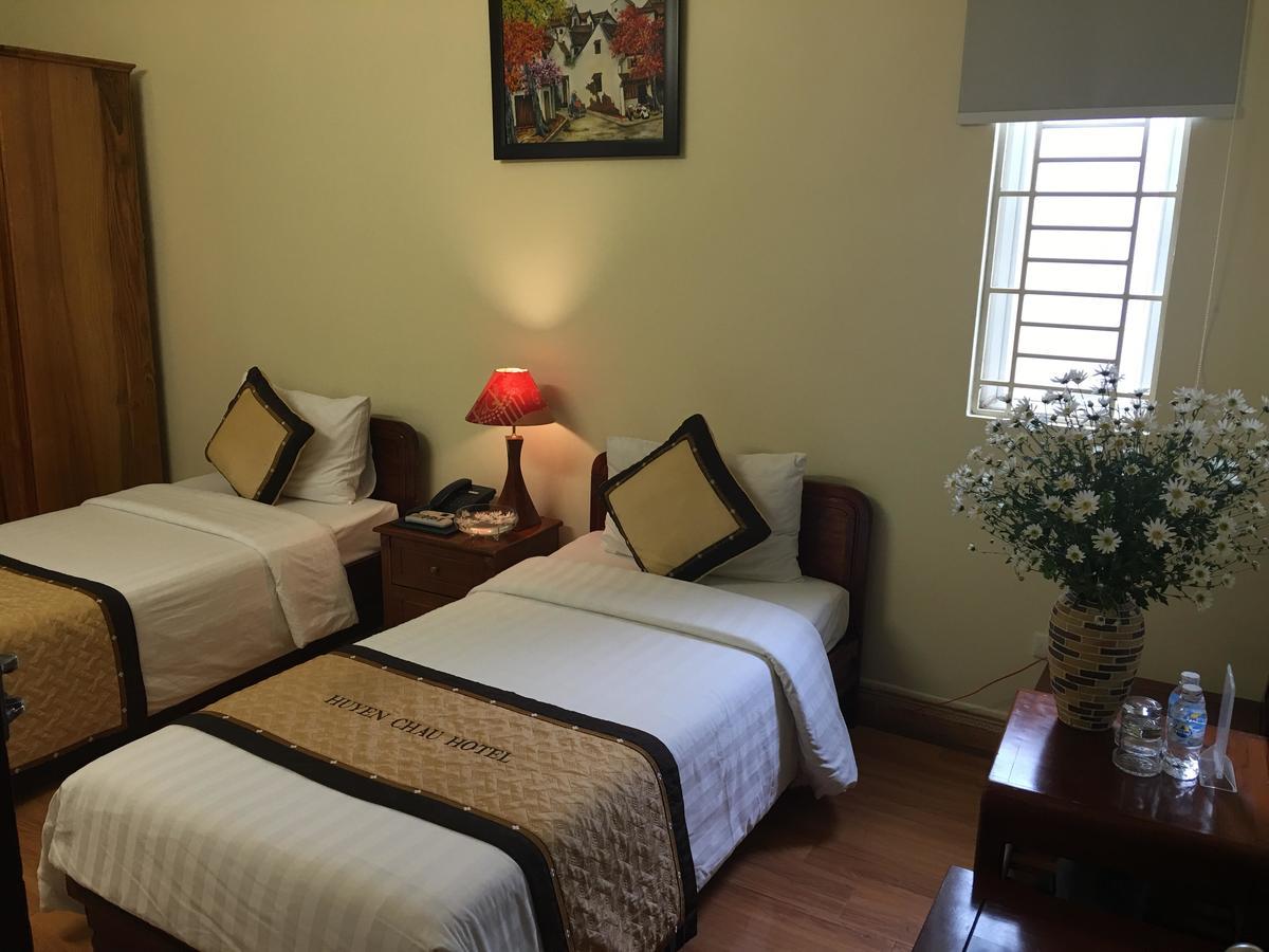 Huyen Chau Hotel Hanoi Bagian luar foto